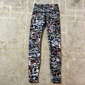 Lululemon size 4 leggings